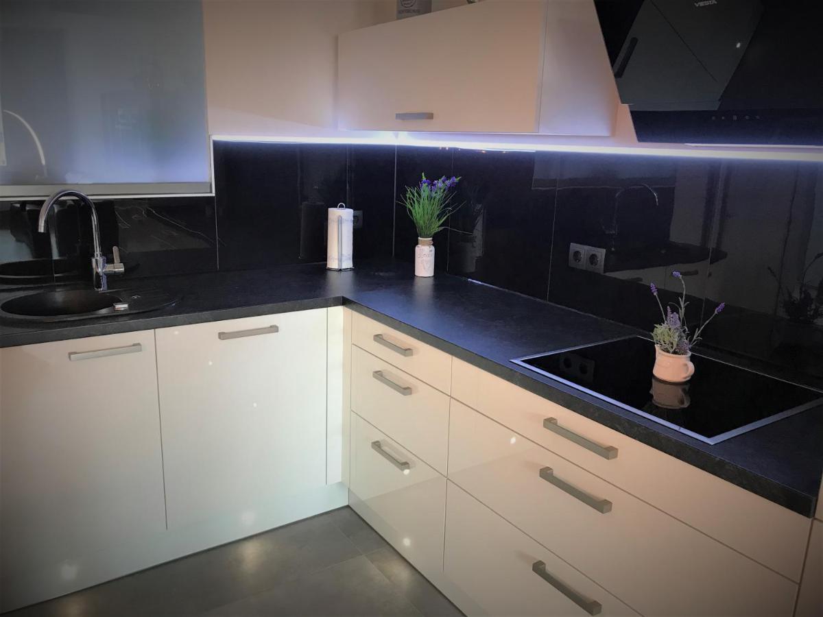 Salzhausblick Family Apartments - Zentrale Lage Am Salzhaus - Mwst-Rechnung Verfuegbar Цитау Екстериор снимка